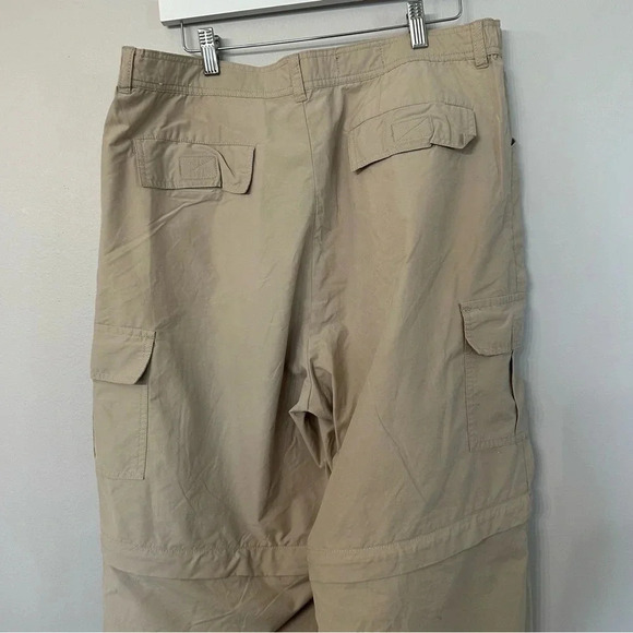 Pendleton Khaki Cargo Zip Off Pants Size 36 GUC - Picture 5 of 13
